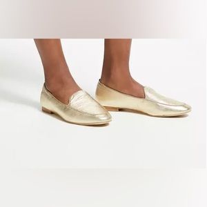 Boden Imogen Metallice Loafer in Pale Gold Metallic